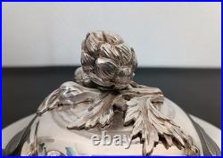 Légumier en métal argenté modèle aux artichauts