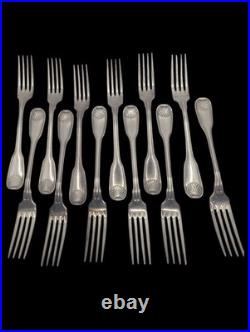 Lot De 12 Fourchettes À Dessert Christofle en métal argenté Modèle Coquille Lot De 12 Fourchettes À Dessert Christofle en métal argenté Modèle Coquille