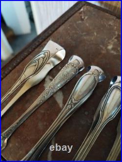 Lot de 7 Pinces à Sucre Divers modèles en Métal Argenté