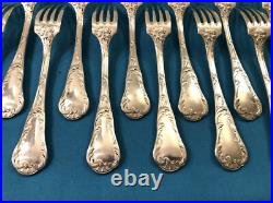Ménagère 12 couverts CHRISTOFLE modèle CHRYSANTHEME métal argenté 21,5 cm Table