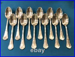 Ménagère 12 couverts CHRISTOFLE modèle CHRYSANTHEME métal argenté 21,5 cm Table