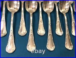 Ménagère 12 couverts CHRISTOFLE modèle CHRYSANTHEME métal argenté 21,5 cm Table