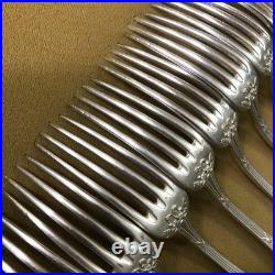 Ménagère 12 couverts de table BOULENGER modèle FILETS ET RUBANS métal argenté