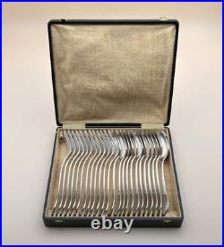 Ménagère 12 couverts de table CHRISTOFLE modèle MARLY métal argenté 20,5 cm