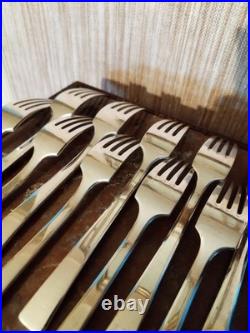 Ménagère 24 Pièces Couverts de Table Orfèvrerie Christofle modèle Concorde