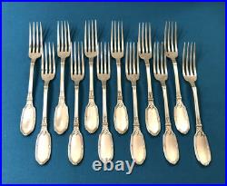 Ménagère 24 couverts RAVINET & Cie métal argenté Modèle RUBANS ACANTHE table