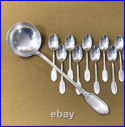 Ménagère 37 couvert RAVINET D'ENFERT modèle RUBANS ACANTHE métal argenté