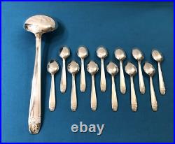 Ménagère 37 couverts ART DECO métal argenté Modèle GRAND PRIX DE MONACO cuillère