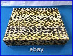 Ménagère 37 couverts ART DECO métal argenté Modèle GRAND PRIX DE MONACO cuillère