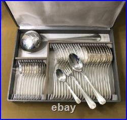 Ménagère 37 couverts CHRISTOFLE modèle BOREAL métal argenté Cuillère Fourchette