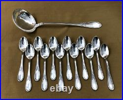 Ménagère 37 couverts ERCUIS modèle LAURIER métal argenté Cuillères Fourchettes