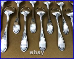 Ménagère 37 couverts ERCUIS modèle LAURIER métal argenté Cuillères Fourchettes