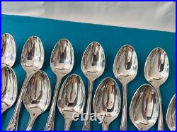 Ménagère 37 pièces ERCUIS modèle DU BARRY métal argenté MARLY couvert fourchette Ménagère 37 pièces ERCUIS modèle DU BARRY métal argenté MARLY couvert fourchette