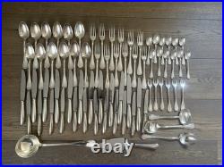Menagere 71 Pieces Christofle Modele Rubans Croises Metal Argente