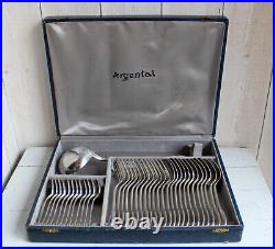 Ménagère ARGENTAL en métal argenté 84 g modèle coquille dans son coffret