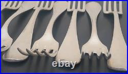 Ménagère Christofle model Uniplat spécial 24 pièces Coffret cuir XIXe Argenté 72