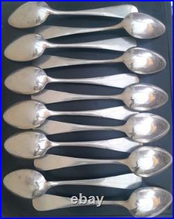 Ménagère Christofle model Uniplat spécial 24 pièces Coffret cuir XIXe Argenté 72