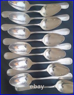 Ménagère Christofle model Uniplat spécial 24 pièces Coffret cuir XIXe Argenté 72