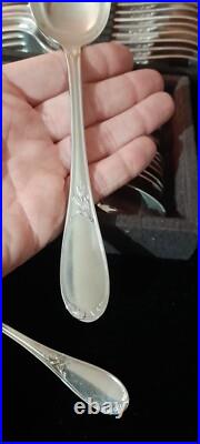 Ménagère ERCUIS magnifique ensemble 37 couverts modèle Lauriers métal argenté
