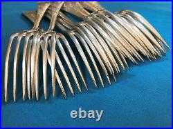 Ménagère ERCUIS modèle IRIS métal argenté 12 fourchette 12 cuillère 22cm Couvert