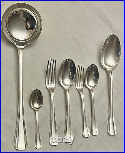 Menagere En Metal Argente Christofle Modele Boreal 62 Pieces Art Deco Lanel