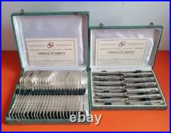 Ménagère En Métal Argenté Modèle Rocaille 36 Pièces Couteau Fourchette Cuillère Ménagère En Métal Argenté Modèle Rocaille 36 Pièces Couteau Fourchette Cuillère