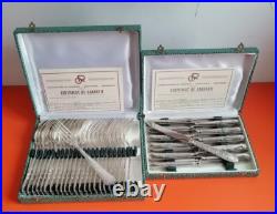 Ménagère En Métal Argenté Modèle Rocaille 36 Pièces Couteau Fourchette Cuillère Ménagère En Métal Argenté Modèle Rocaille 36 Pièces Couteau Fourchette Cuillère