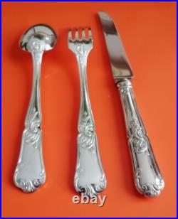Ménagère En Métal Argenté Modèle Rocaille 36 Pièces Couteau Fourchette Cuillère Ménagère En Métal Argenté Modèle Rocaille 36 Pièces Couteau Fourchette Cuillère