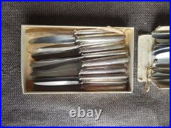 Menagere Metal Argente 135 Pieces Ravinet Denfert Modele Perles Et Coquille
