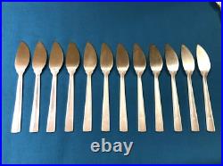 Ménagère de 12 couverts à poisson ART DECO métal argenté CHRISTOFLE modèle GABON