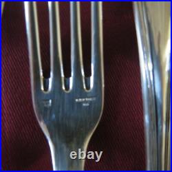 Ménagère de 37 couverts en métal argenté ERCUIS modèle sully