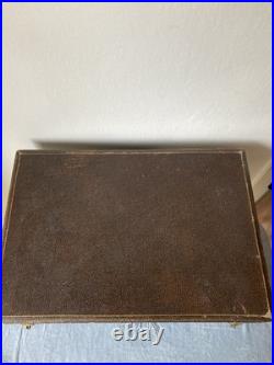 Ménagère en métal argenté Alfenide, 39 pièces, modèle petite coquille