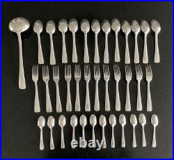 Ménagère en métal argenté SA modèle Art Déco