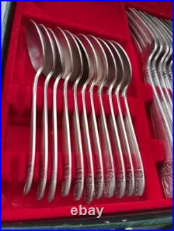 Ménagère métal argenté modèle Liberty Grand Prix de Monaco 48 pièces H. Fabre