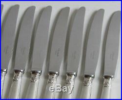 Orfèvrerie. Christofle. 12 couteaux de table métal argenté modèle Pompadour