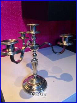 Paire de chandeliers christofle en métal argenté modèle Malmaison