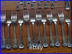RAVINET D'ENFERT ANCIENNE MENAGERE 61 PCS métal argenté MODELE COQUILLE RAVINET D'ENFERT ANCIENNE MENAGERE 61 PCS métal argenté MODELE COQUILLE