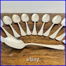 Série de 12 cuillères à soupe Christofle modèle America métal argenté Art Déco