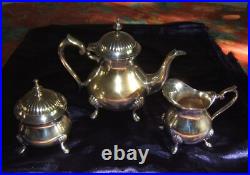 Service 3 Pieces Cafetiere Sucrier Pot A Lait En Metal Argente Modele Coquille Service 3 Pieces Cafetiere Sucrier Pot A Lait En Metal Argente Modele Coquille