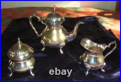 Service 3 Pieces Cafetiere Sucrier Pot A Lait En Metal Argente Modele Coquille Service 3 Pieces Cafetiere Sucrier Pot A Lait En Metal Argente Modele Coquille