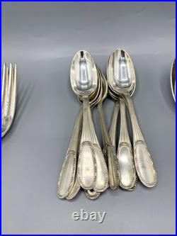 Service 36 pièces Ercuis modèle Artois métal argenté Fourchettes & cuillères Service 36 pièces Ercuis modèle Artois métal argenté Fourchettes & cuillères