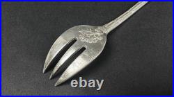 Six fourchettes a huitres Christofle modele Chrysanthème metal argente