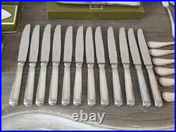 Superbe Menagere En Metal Argente Christofle Modele Malmaison 103 Pieces