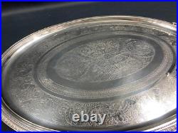 Très grand plateau de service en métal argenté signé CHRISTOFLE modèle Malmaison