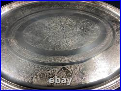 Très grand plateau de service en métal argenté signé CHRISTOFLE modèle Malmaison